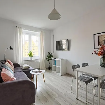 Urbannest I Kotwicznikow 21 Danzica