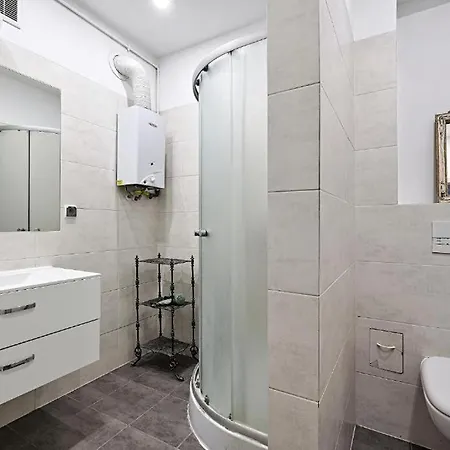 Urbannest I Kotwiczników 21 Apartament *